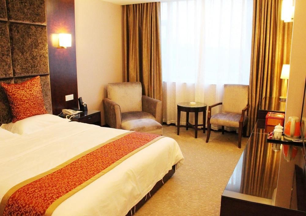 Chengdu Ronghome Hotel Extérieur photo